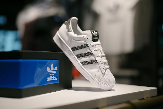 Jd sports hot sale adidas sneakers